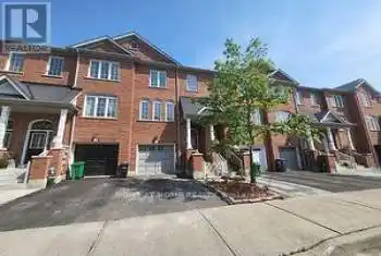 423 Aspendale Cres, Mississauga, Ontario L5W 0E7, 3 Bedrooms Bedrooms, 8 Rooms Rooms,3 BathroomsBathrooms,All Houses,Rented,Aspendale,W9235298