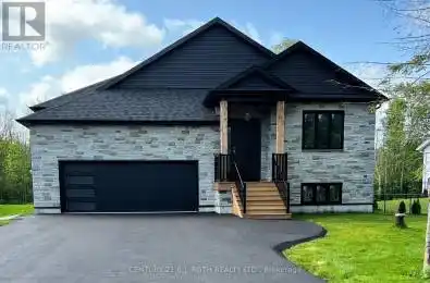 527 Drive Innisfil Ontario L9S2Z4