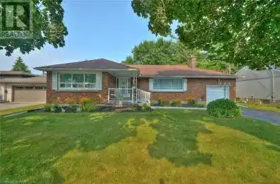 6361 Crescent Niagara Falls Ontario L2G2C9