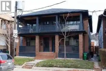 49 Wineva Ave, Toronto, Ontario M4E 2T1, 4 Rooms Rooms,1 BathroomBathrooms,Condo,Rented,Wineva,E9238938