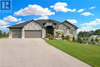 387 ROBINSON Road, Brantford, Ontario N3T4L7, 5 Bedrooms Bedrooms, ,3 BathroomsBathrooms,All Houses,For Sale,ROBINSON,40627107