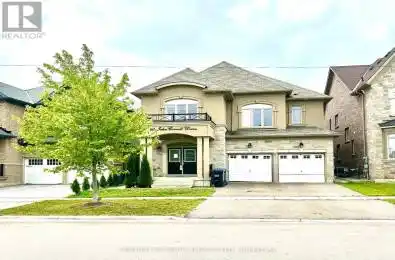 40 Drive Brampton Ontario L6P4J8