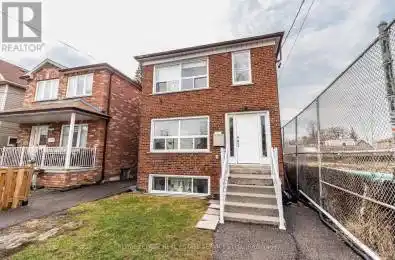 11 Dennis Avenue Unit# 1 Toronto (Mount Dennis) Ontario M6N2T7