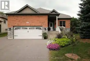 15 Huston St, Cavan Monaghan, Ontario L0A 1G0, 4 Bedrooms Bedrooms, 10 Rooms Rooms,3 BathroomsBathrooms,All Houses,Sold,Huston,X9244855