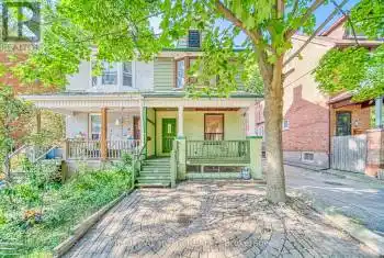 6 Badgerow Ave, Toronto, Ontario M4M 1V1, 3 Bedrooms Bedrooms, 7 Rooms Rooms,3 BathroomsBathrooms,All Houses,Sold,Badgerow,E9244677