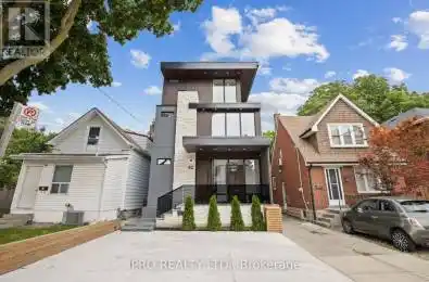 42 Crescent Toronto W02 Ontario M6S4S2