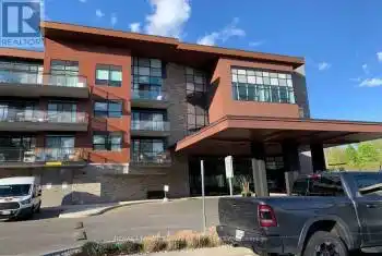 1575 Lakeshore Blvd Unit# 240, Mississauga, Ontario L5J 0B1, 1 Bedroom Bedrooms, 6 Rooms Rooms,1 BathroomBathrooms,Condo,Rented,Lakeshore,W9245182