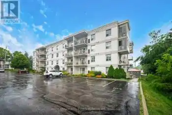 12 St Andrew Street Unit# 406, Norfolk (Port Dover), Ontario N0A1N1, 2 Bedrooms Bedrooms, ,2 BathroomsBathrooms,Condo,For Sale,St Andrew,X9245384