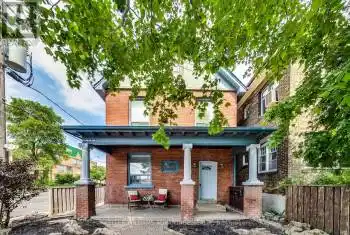 221 Lawlor Ave, Toronto, Ontario M4E 3L9, 4 Bedrooms Bedrooms, 11 Rooms Rooms,4 BathroomsBathrooms,All Houses,Sold,Lawlor,E9245547