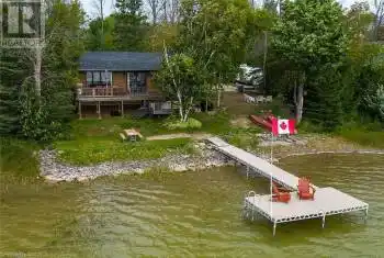 68 MILLER LAKE SHORE Road, Northern Bruce Peninsula, Ontario N0H1Z0, 3 Bedrooms Bedrooms, ,2 BathroomsBathrooms,All Houses,For Sale,MILLER LAKE SHORE,40630859