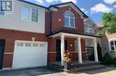 90 Crescent Vaughan Ontario L4H2N1