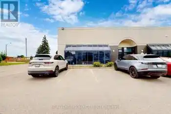 800 Petrolia Road Unit# 17, Toronto (York University Heights), Ontario M3J3K4, ,2 BathroomsBathrooms,Commercial,For Sale,Petrolia,W9246402