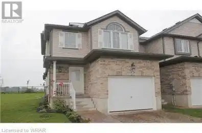 212 Drive Kitchener Ontario N2N3P9