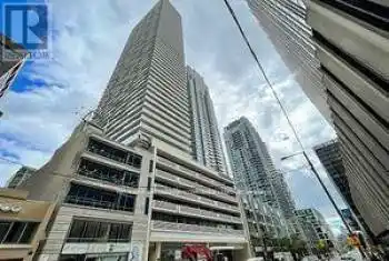 2221 Yonge Street Unit# 4005, Toronto (Mount Pleasant West), Ontario M4S0B8, 1 Bedroom Bedrooms, ,1 BathroomBathrooms,Condo,For Rent,Yonge,C9250141