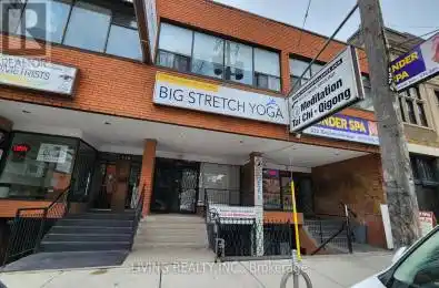 320 Avenue Unit Main Toronto Ontario M4M2G9