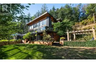 955 WINDJAMMER Road Bowen Island British Columbia V0N1G2