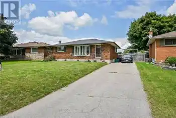 10 PEMBROKE Avenue, Brantford, Ontario N3R5B4, 5 Bedrooms Bedrooms, ,2 BathroomsBathrooms,All Houses,For Sale,PEMBROKE,40630311