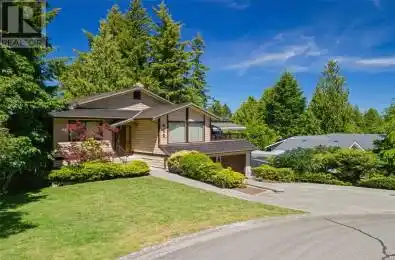 800 Seamist Place Saanich British Columbia V8Y2R4