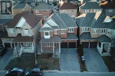 3265 Drive Mississauga Ontario L5M0H5