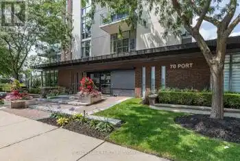 70 Port Street Unit# 608, Mississauga (Port Credit), Ontario L5G4V8, 2 Bedrooms Bedrooms, ,1 BathroomBathrooms,Condo,For Sale,Port,W9254551