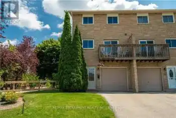 1155 Paramount Drive Unit# 13, Hamilton (Stoney Creek Mountain), Ontario L8J2N1, 3 Bedrooms Bedrooms, ,2 BathroomsBathrooms,All Houses,For Sale,Paramount,X9255008