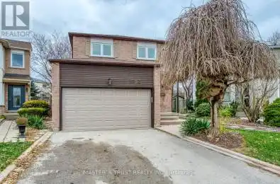 1824 Place Mississauga Ontario L5M3R8