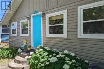 336 SCHOOLEY Road, Crystal Beach, Ontario L0S1N0, 3 Bedrooms Bedrooms, ,1 BathroomBathrooms,All Houses,For Rent,SCHOOLEY,40632238