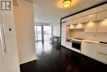 15 GRENVILLE STREET Street Unit# 4102, Toronto, Ontario M4Y1A1, 2 Bedrooms Bedrooms, ,1 BathroomBathrooms,Condo,For Rent,GRENVILLE STREET,40634535