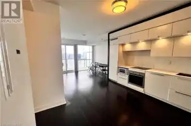 15 Street Unit 4102 Toronto Ontario M4Y1A1