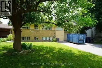 173 Yorkview Drive Unit# Bsmt, Toronto (Willowdale West), Ontario M2R1K2, 3 Bedrooms Bedrooms, ,1 BathroomBathrooms,All Houses,For Rent,Yorkview,C9259104