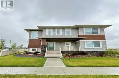 2773 Baywater Landing Airdrie Alberta T4B5K6