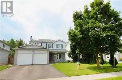 717 Avenue Fergus Ontario N1M3M9