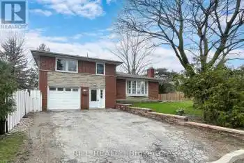 12 Sherwood Forest Drive, Markham (Bullock), Ontario L3P1P7, 6 Bedrooms Bedrooms, ,4 BathroomsBathrooms,All Houses,For Rent,Sherwood Forest,N9261582