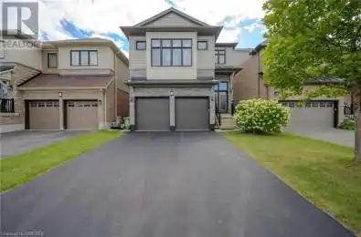 40 Stoney Creek Ontario L8J0H9