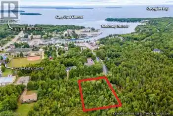 4 NICHOLAS Street, Tobermory, Ontario N0H2R0, ,Commercial,For Sale,NICHOLAS,40634230