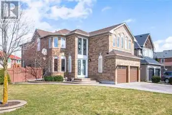 6489 HAMPDEN WOODS Road, Mississauga, Ontario L5N7W1, 6 Bedrooms Bedrooms, ,5 BathroomsBathrooms,All Houses,For Sale,HAMPDEN WOODS,40636734