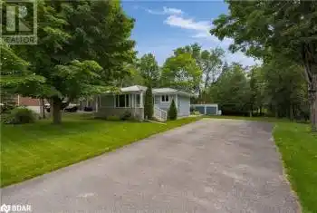 16 JOY Avenue, Oro-Medonte, Ontario L3V0J9, 4 Bedrooms Bedrooms, ,2 BathroomsBathrooms,All Houses,For Sale,JOY,40632567