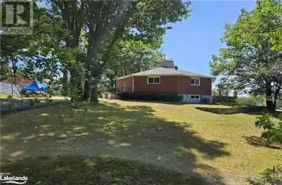 10 Court Wasaga Beach Ontario L9Z2A9