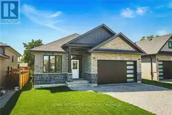 4112 Fly Road, Lincoln, Ontario L0R1G0, 3 Bedrooms Bedrooms, ,3 BathroomsBathrooms,All Houses,For Sale,Fly,X9266057