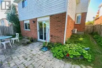 624 RUMMELHARDT Drive, Waterloo, Ontario N2T2K7, 3 Bedrooms Bedrooms, ,1 BathroomBathrooms,All Houses,For Rent,RUMMELHARDT,40636565