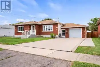 107 OST Avenue, Port Colborne, Ontario L3K4A1, 2 Bedrooms Bedrooms, ,2 BathroomsBathrooms,All Houses,For Sale,OST,40636847