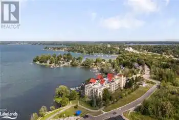 140 CEDAR ISLAND Road Unit# 104, Orillia, Ontario L3V1T1, 3 Bedrooms Bedrooms, ,2 BathroomsBathrooms,Condo,For Sale,CEDAR ISLAND,S10439704