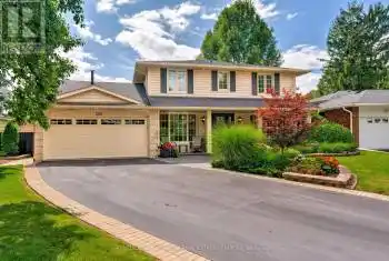 306 Oakwood Court, Burlington (Roseland), Ontario L7N1W9, 5 Bedrooms Bedrooms, ,4 BathroomsBathrooms,All Houses,For Sale,Oakwood,W9266512