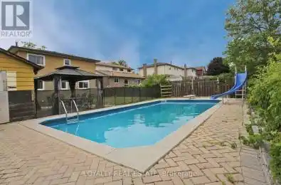 21 Crescent Whitby Ontario L1N6N2