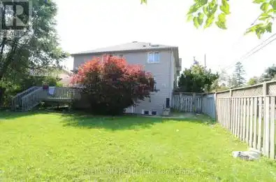 183 Avenue Unit Lower Toronto Ontario M2N5J1