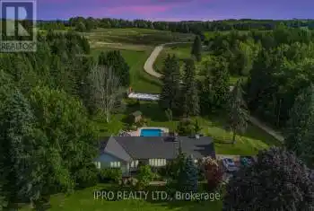 246044 County Rd 16 Road, Mono, Ontario L9W6K2, 5 Bedrooms Bedrooms, ,2 BathroomsBathrooms,All Houses,For Sale,County Rd 16,X9269115