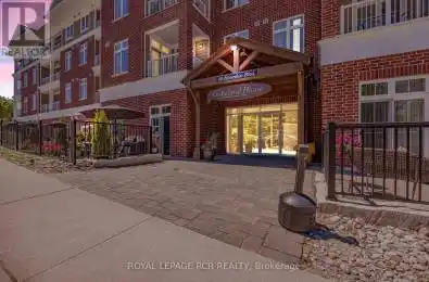 40 Boulevard Unit 415 Oro-Medonte Ontario L4M4Y8