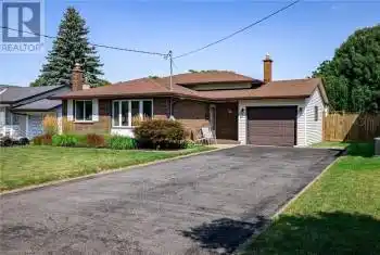 10 NOELLE Drive, St. Catharines, Ontario L2M1M2, 3 Bedrooms Bedrooms, ,2 BathroomsBathrooms,All Houses,For Sale,NOELLE,40635802