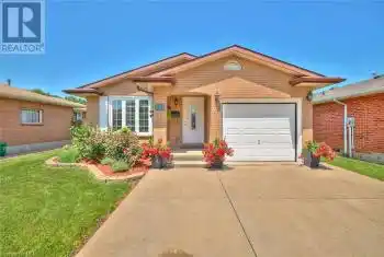 23 ANDREA Drive, St. Catharines, Ontario L2S3N7, 3 Bedrooms Bedrooms, ,2 BathroomsBathrooms,All Houses,For Sale,ANDREA,40637674