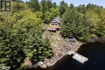 22 MILE Island, Gravenhurst, Ontario P0E1G0, 3 Bedrooms Bedrooms, ,1 BathroomBathrooms,All Houses,For Sale,MILE,40638281